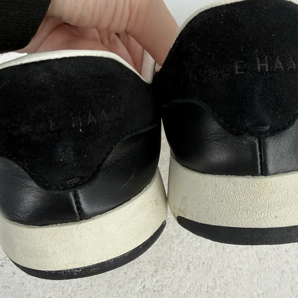Cole Haan Women's Size 10.5 Athletic Casual Shoe Black